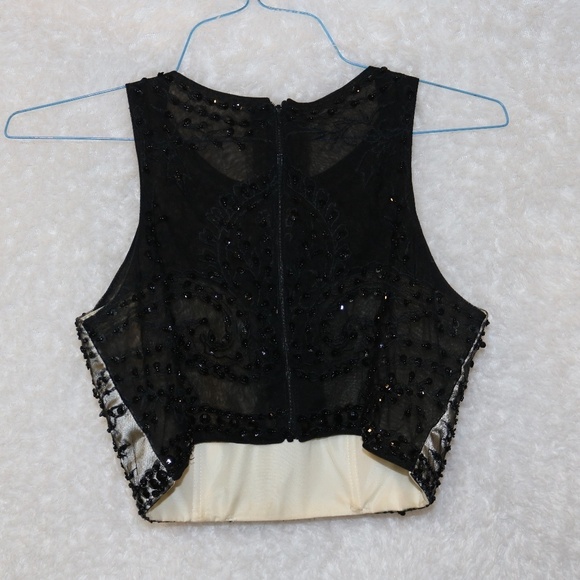 Custom made formal qown size 12 - Picture 6 of 8